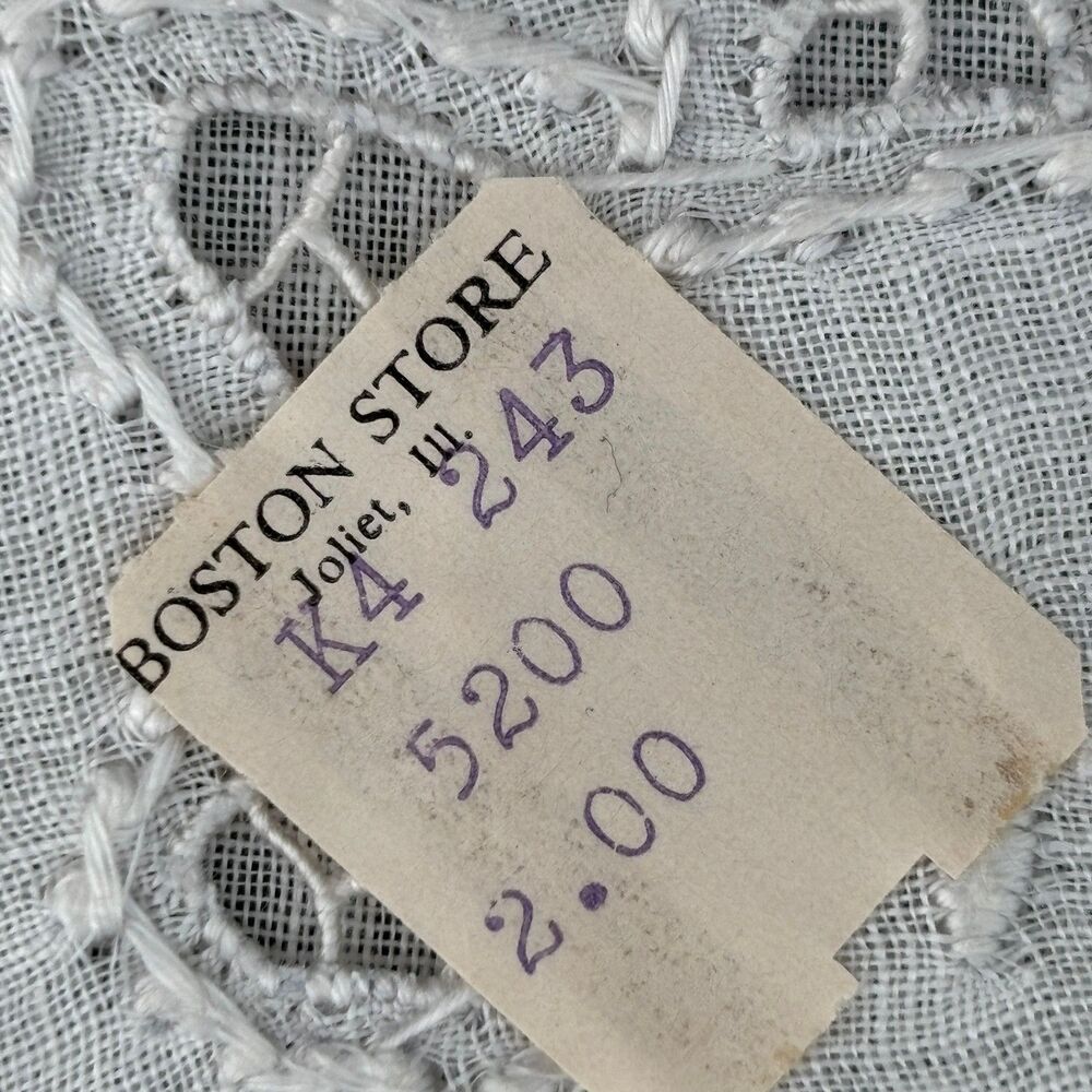 Vintage Wedding Brides Hankie Linen Madeira Whitework Embroidery Cottagecore - Picture 3 of 6